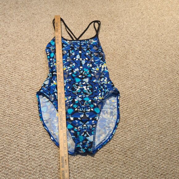 Nike Shattered Glass Swimsuit One Piece Womens 10 Blue Geometric Swimwear Pool - Picture 2 of 6